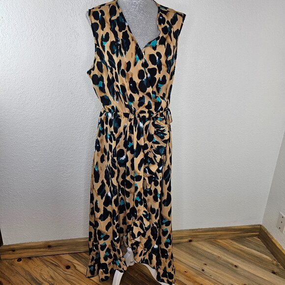 Boohoo Leopard Print Wrap Midi Dress NWT Size 18 - Picture 3 of 12
